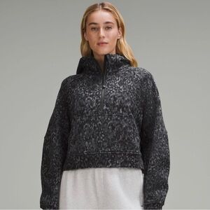 SOLD OUT - Lululemon Scuba Oversized Half-Zip Hoodie. XS/S / Like New